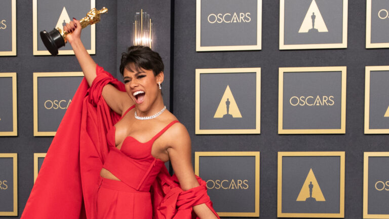 Ariana Debose Holding Oscar FEATURED 1275 ABC