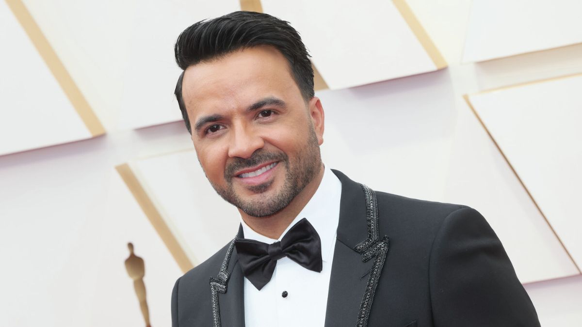 Despacito' Singer Luis Fonsi Heads to the Big Screen in Rom Com